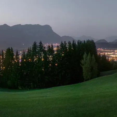 Hennersberg Отель