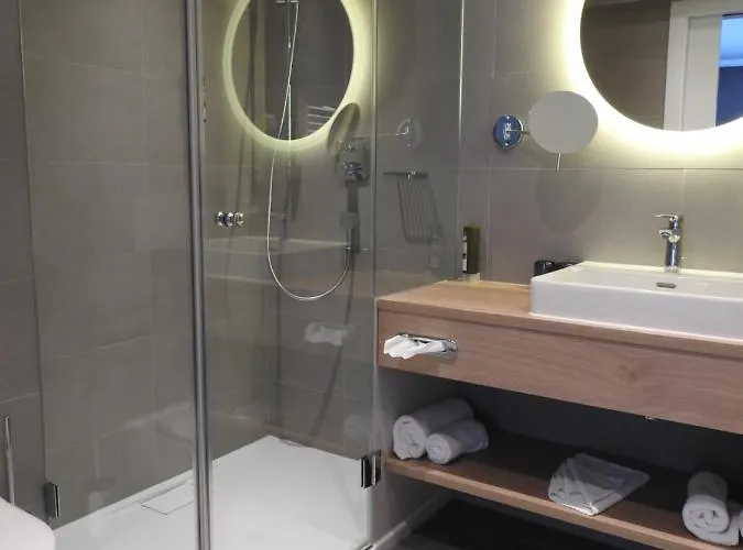 Hennersberg מלון