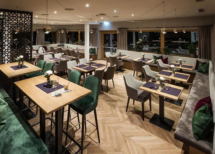 Hennersberg מלון וורגל